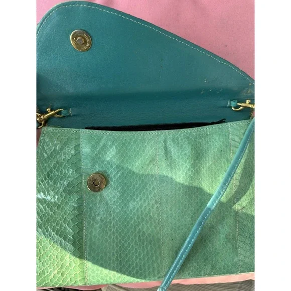 Vintage Jasmin Teal Snakeskin Shoulder Bag Purse Made in Hong Kong 12"x7" - Picture 7 of 7